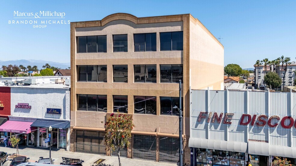 7000 Pacific Blvd, Huntington Park, CA à vendre - Photo de l’immeuble – Image 3 sur 28