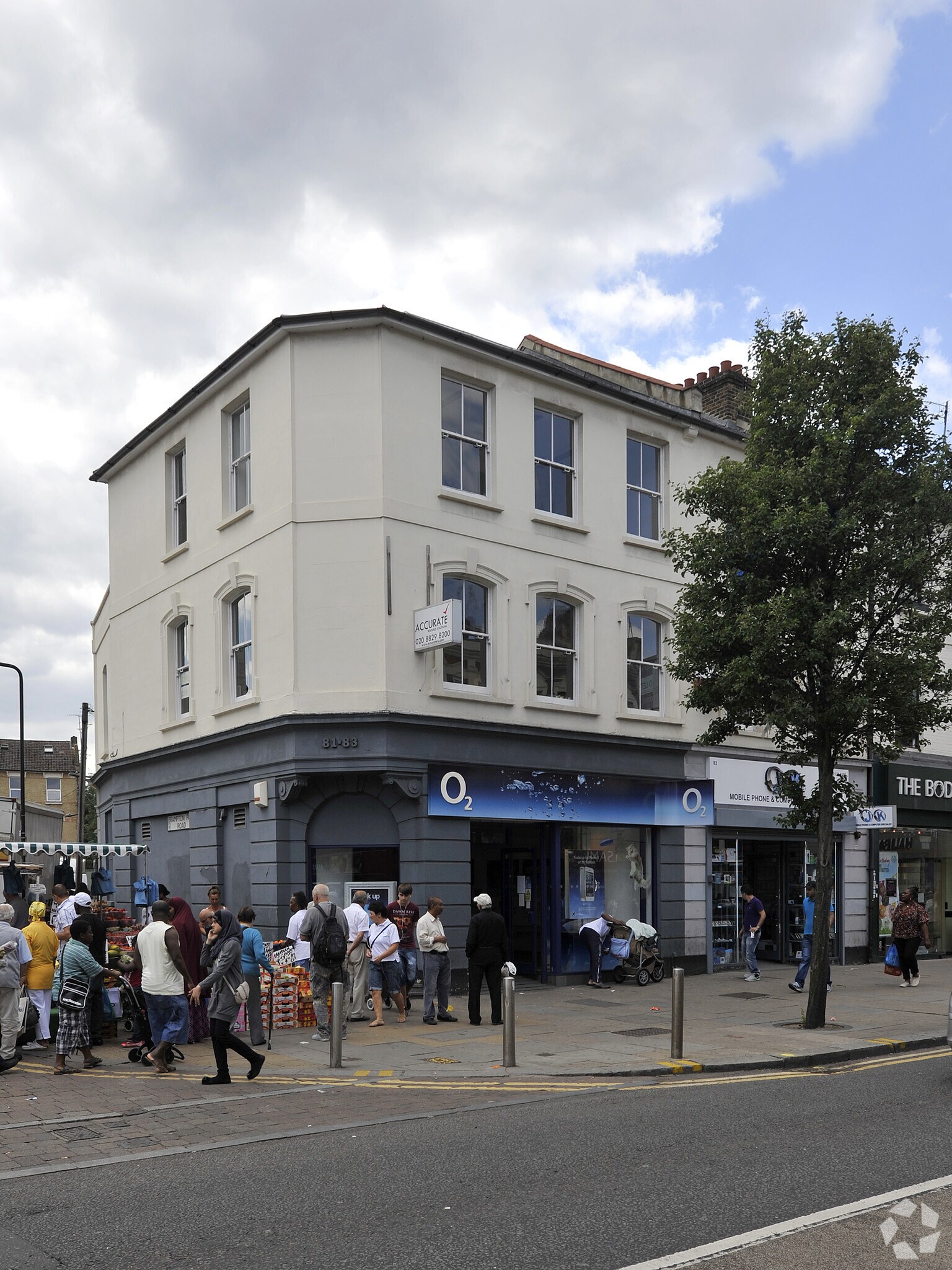 81-83 High Rd, Londres à vendre Photo principale– Image 1 sur 10