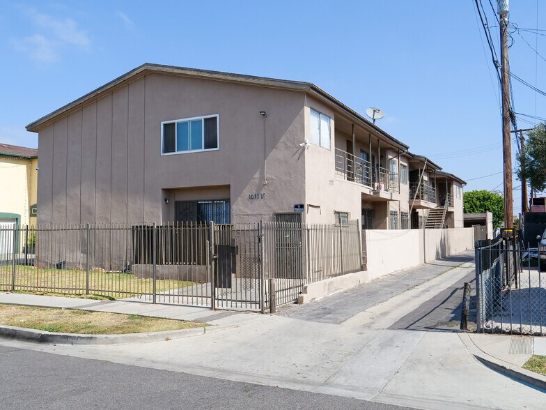 1017 W 95th St, Los Angeles, CA à vendre - Photo de l’immeuble – Image 1 sur 23