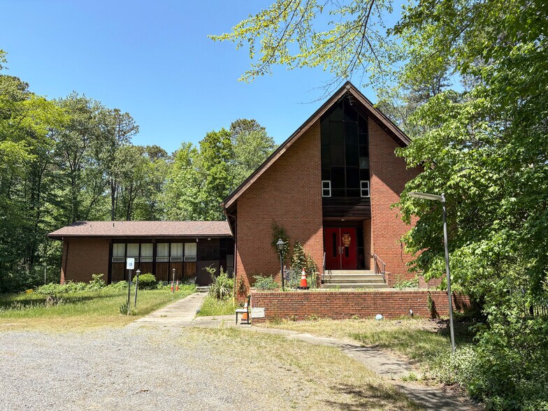 77 Hilliards Rd, Gibbsboro, NJ à vendre - Photo de l’immeuble – Image 1 sur 7