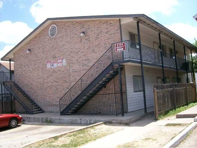 8207 Sam Rayburn Dr, Austin, TX à vendre - Photo de l’immeuble – Image 2 sur 62