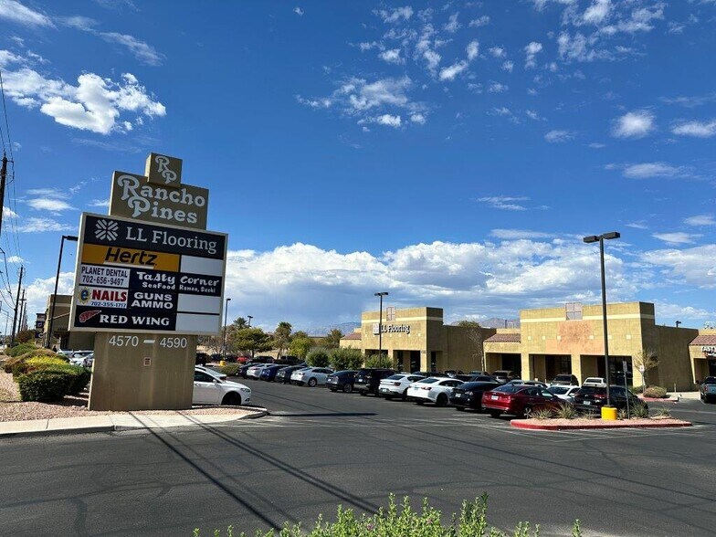 4588 N Rancho Dr, North Las Vegas, NV à louer - Photo de l’immeuble – Image 2 sur 4