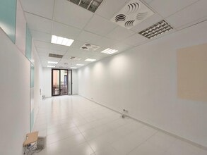 Local commercial dans Vilafranca del Penedès, Barcelona à louer Photo intérieure– Image 2 sur 11