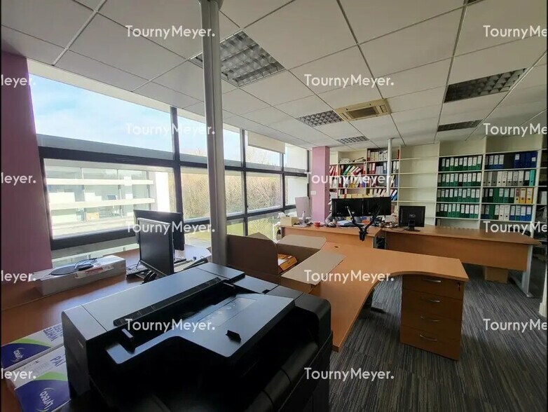 Bureau dans Bayonne à louer - Photo de l’immeuble – Image 3 sur 7