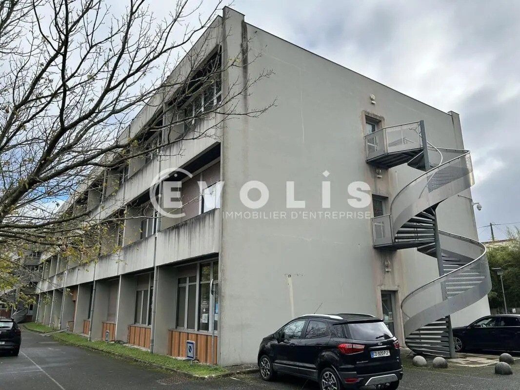 190 Rue Lecocq, Bordeaux à louer Photo de l’immeuble– Image 1 sur 6