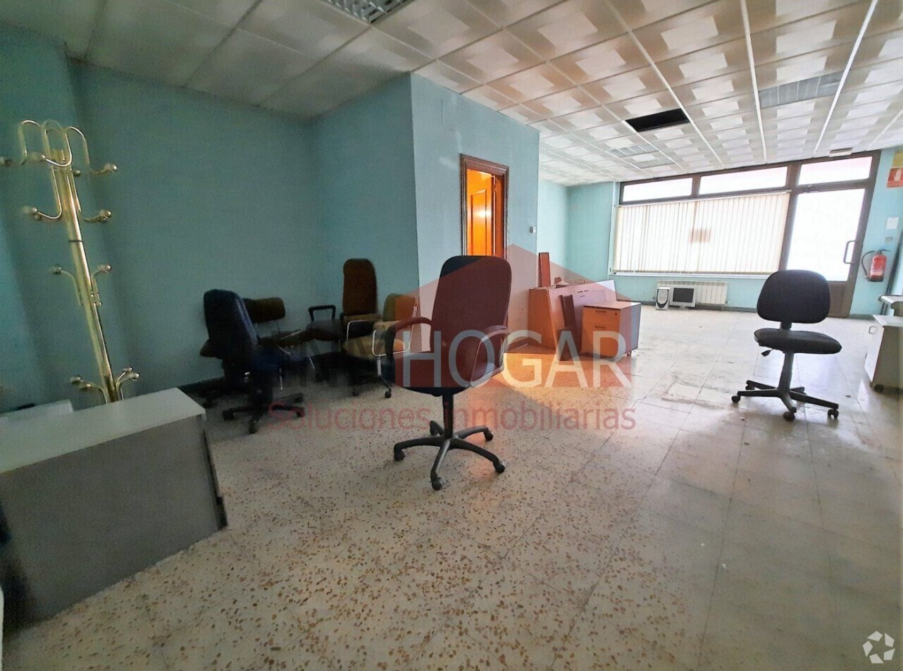 Immeuble residentiel dans Ávila, Ávila à vendre Photo intérieure– Image 1 sur 2