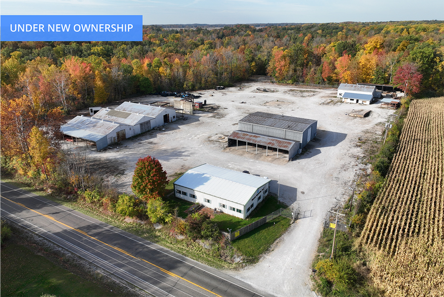 7335 SR 59 S, Brazil, IN à louer - Photo de l’immeuble – Image 1 sur 4