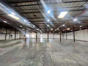 6909 E Washington Blvd, Montebello, CA à louer Photo intérieure– Image 2 sur 6