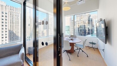 12 E 49th St, New York, NY à louer Numérisation 3D Matterport– Image 1 sur 10