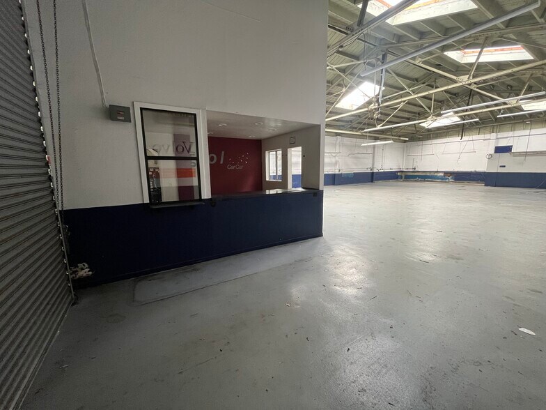 22 S Claremont St, San Mateo, CA à louer - Photo de l’immeuble – Image 3 sur 13