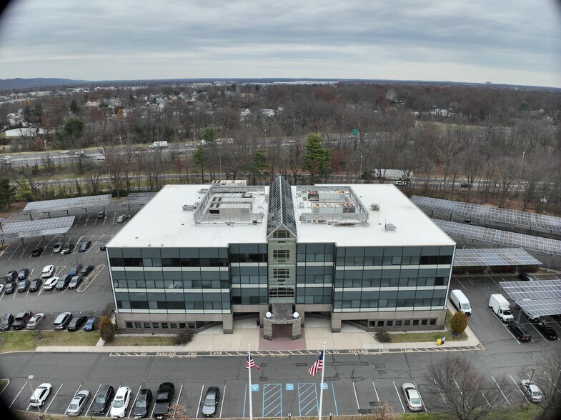 80 Cottontail Ln, Somerset, NJ à louer – Image 2 sur 34