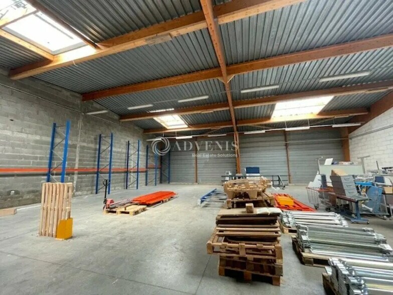 Local d’activités dans Carquefou à louer - Photo de l’immeuble – Image 2 sur 3