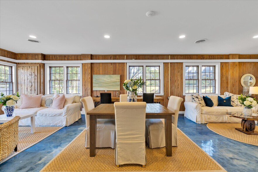 627 S Main St, Centerville, MA à vendre - Photo de l’immeuble – Image 3 sur 5