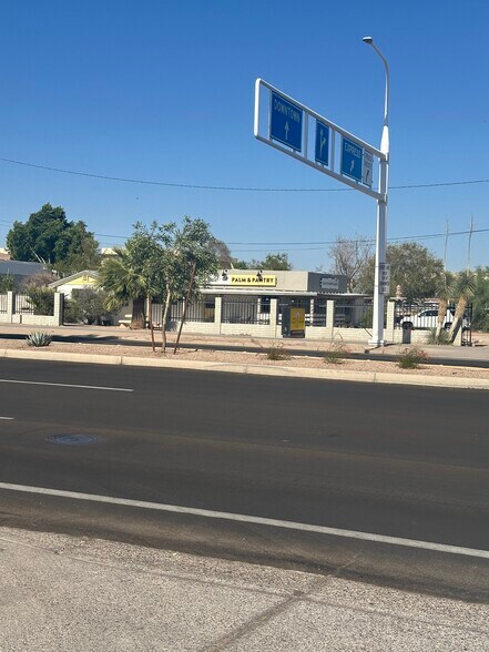 3039 N Scottsdale Rd, Scottsdale, AZ à vendre - Photo de l’immeuble – Image 2 sur 8