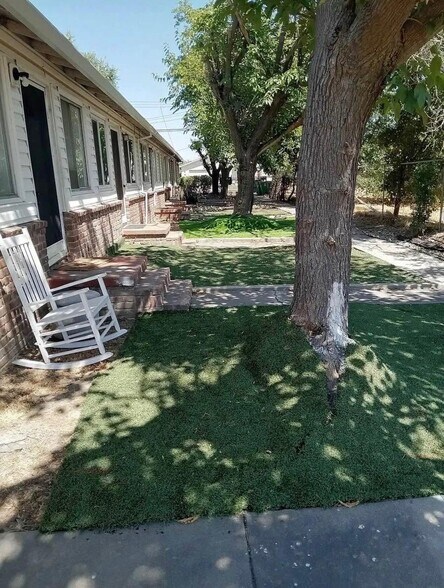 2749 Fairfield St, Sacramento, CA à vendre - Photo de l’immeuble – Image 3 sur 13