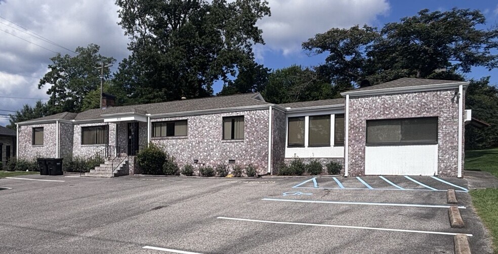 308 Montgomery Hwy, Birmingham, AL à louer - Photo de l’immeuble – Image 2 sur 3