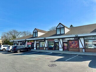 Plus de détails pour 1200 E Jericho Tpke, Huntington, NY - Local commercial à vendre