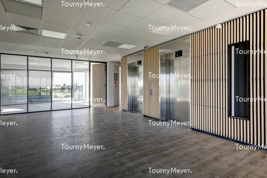 Bureau dans Toulouse à louer - Photo de l’immeuble – Image 2 sur 12