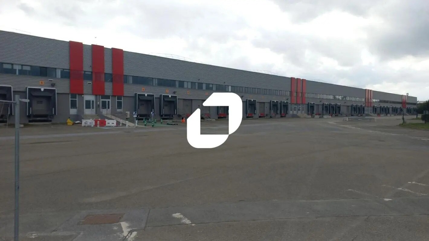 Industriel/Logistique dans Gennevilliers à louer Photo de l’immeuble– Image 1 sur 25