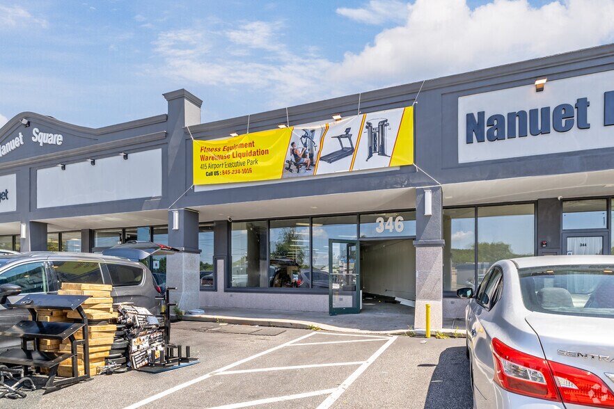 340-360 W Route 59 Hwy, Nanuet, NY à louer - Photo de l’immeuble – Image 3 sur 10