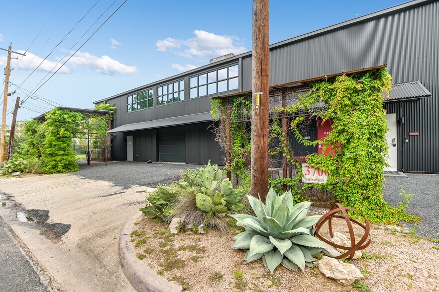 3700 Thompson St, Austin, TX à louer - Photo de l’immeuble – Image 1 sur 49