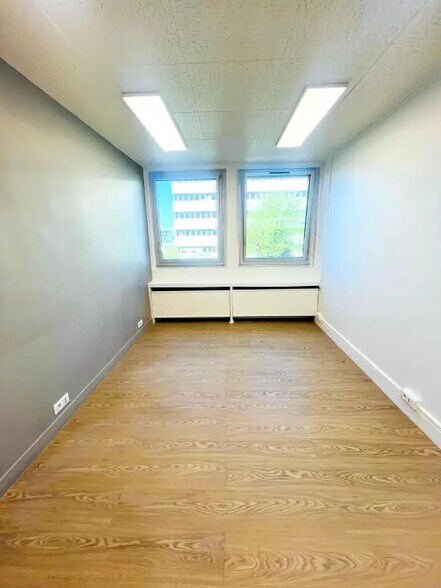 Bureau dans Le Chesnay-Rocquencourt à louer - Photo intérieure – Image 3 sur 8