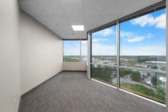 3100 Tower Blvd, Durham, NC à louer Photo intérieure– Image 2 sur 6