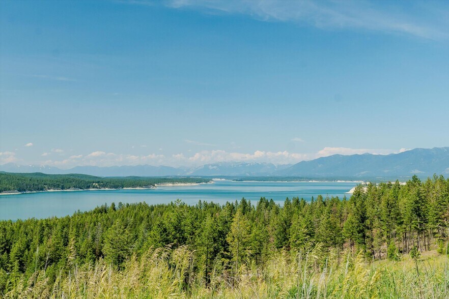327 Stone Mountain Rd, Rexford, MT à vendre - Photo de l’immeuble – Image 1 sur 50