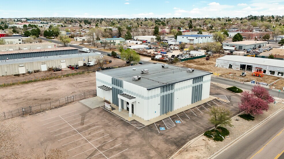 6020 Galley Rd, Colorado Springs, CO à louer - Photo de l’immeuble – Image 3 sur 4
