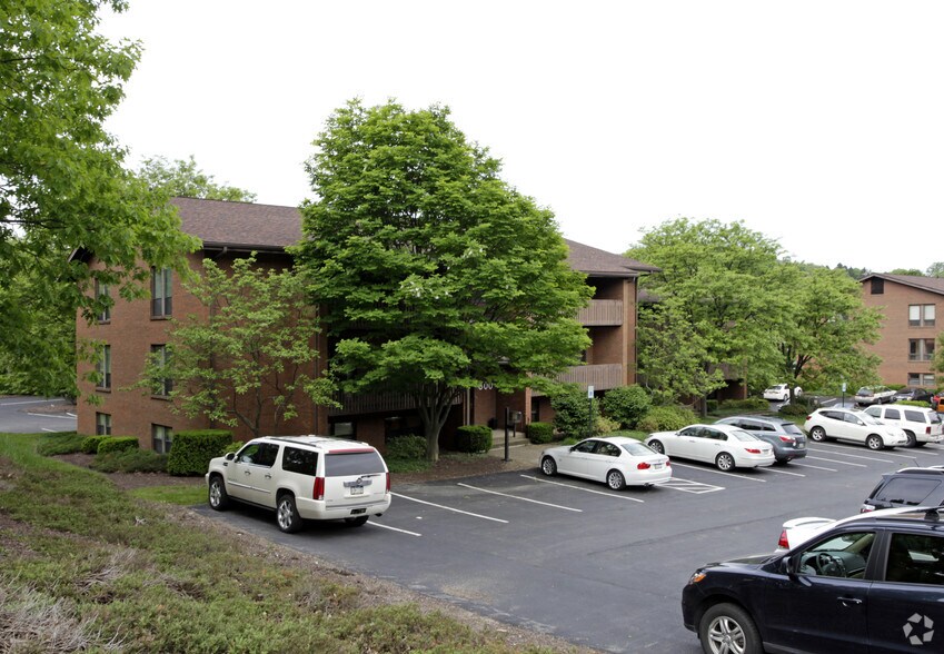 800 McKnight Park Dr, Pittsburgh, PA à louer - Photo principale – Image 1 sur 2