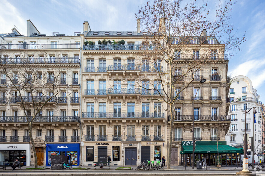 129 Boulevard Saint-Germain, Paris à louer - Photo principale – Image 1 sur 2