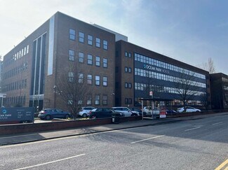 Plus de détails pour East Tyndall St, Cardiff - Bureau à vendre