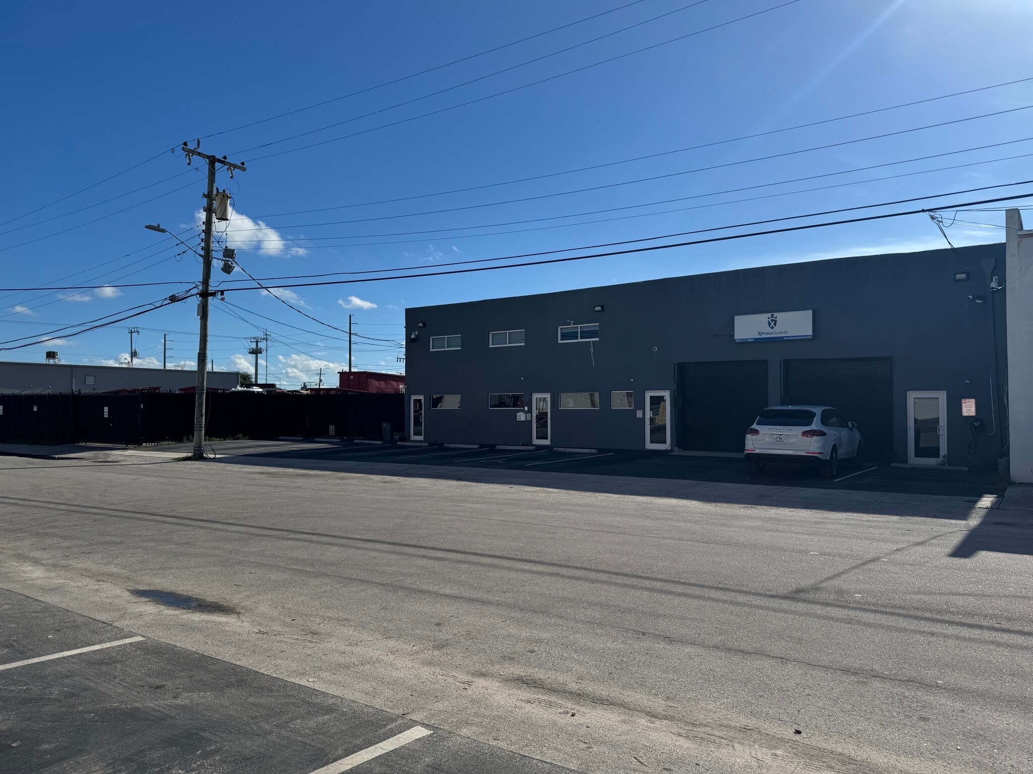 2200-2208 SW 59th Ave, West Park, FL à vendre Photo de l’immeuble– Image 1 sur 21