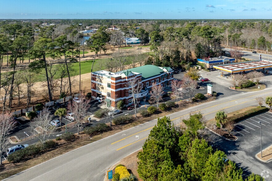 350 Hilton Rd, Myrtle Beach, SC à louer - Photo de l’immeuble – Image 2 sur 2