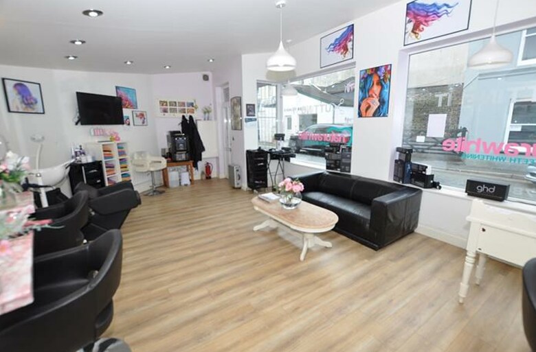 10 Mansel St, Carmarthen à vendre - Photo intérieure – Image 2 sur 12