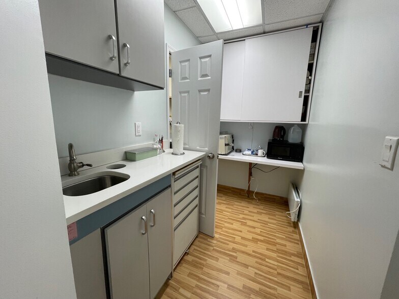 36-09 Main St, Flushing, NY à vendre - Photo de l’immeuble – Image 3 sur 15