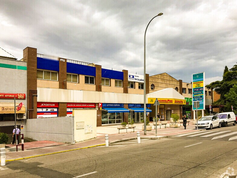 Local commercial dans Torrejón de Ardoz, Madrid à vendre - Photo de l’immeuble – Image 1 sur 1