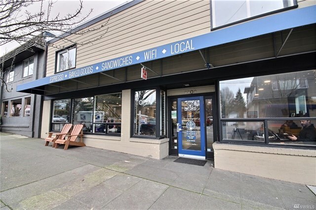 5508 35th Ave NE, Seattle, WA à louer Photo de l’immeuble– Image 1 sur 14