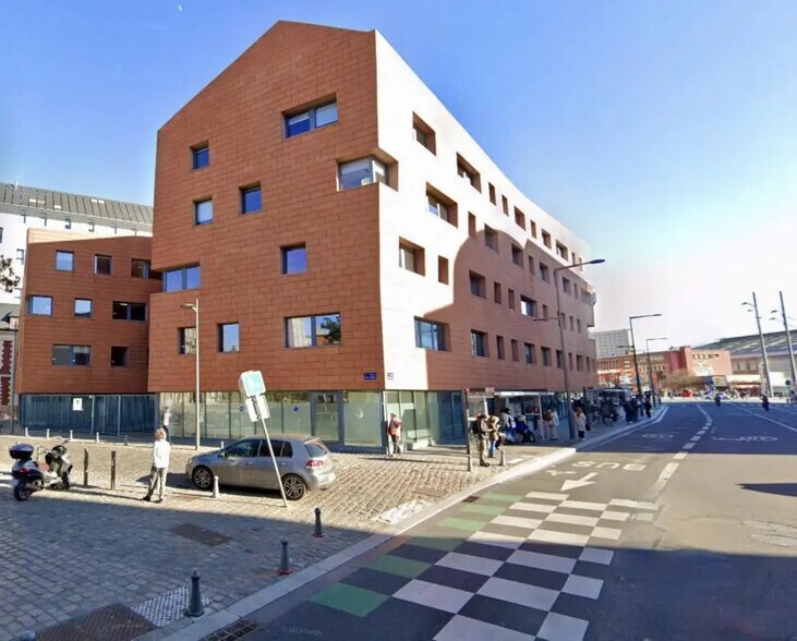 4 Rue Des Canonniers, Lille à louer - Photo de l’immeuble – Image 2 sur 10