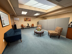 288 Walnut St, Newton, MA à louer Photo intérieure– Image 2 sur 13