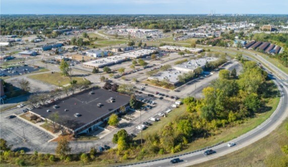 6500 Mercantile Way, Lansing, MI à louer - Photo de l’immeuble – Image 2 sur 2