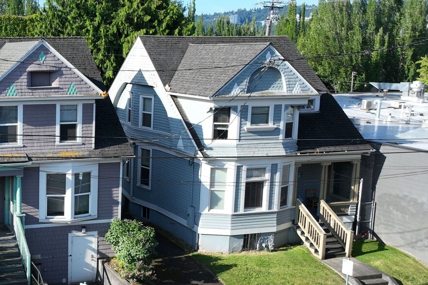 722 NE Couch St, Portland, OR à vendre - Photo principale – Image 1 sur 11
