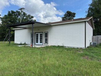 Plus de détails pour 370 SE Craig Ave, Lake City, FL - Bureau à louer