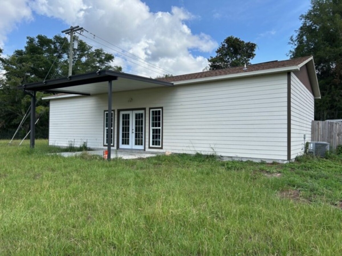 370 SE Craig Ave, Lake City, FL à louer Photo de l’immeuble– Image 1 sur 10