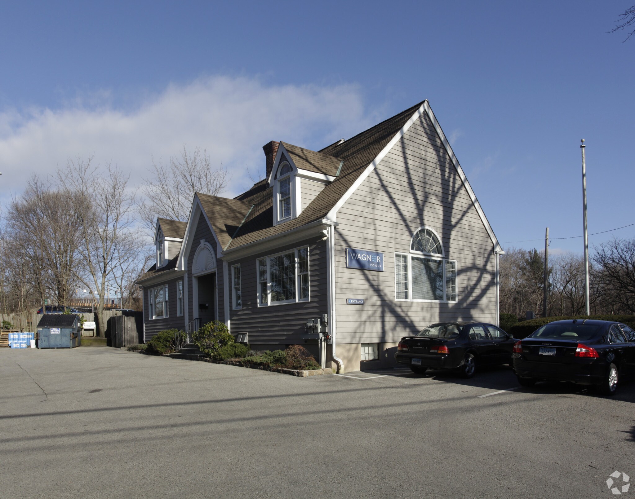 101 Noroton Ave, Darien, CT à louer Photo de l’immeuble– Image 1 sur 3
