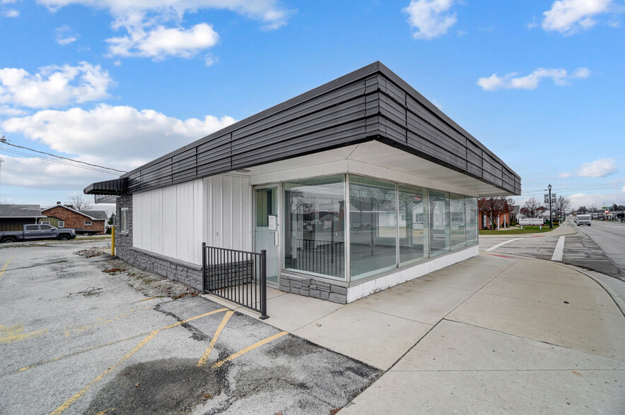 994 E Market St, Celina, OH à vendre - Photo de l’immeuble – Image 2 sur 30