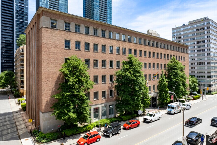 625 Church St, Toronto, ON à louer - Photo de l’immeuble – Image 2 sur 6