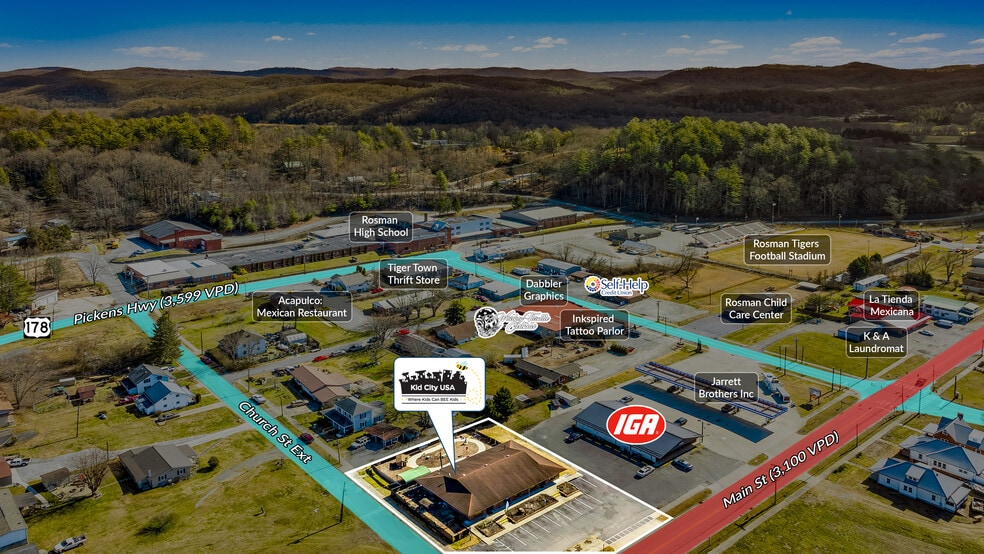 169 Main St., Rosman, NC à vendre - Photo de l’immeuble – Image 2 sur 5