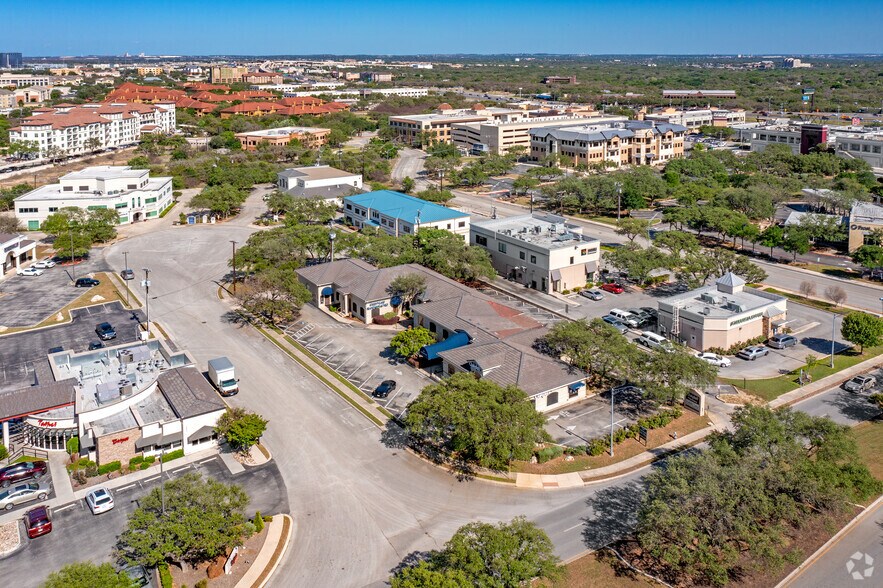 104 Gallery Cir, San Antonio, TX à louer - Aérien – Image 2 sur 5