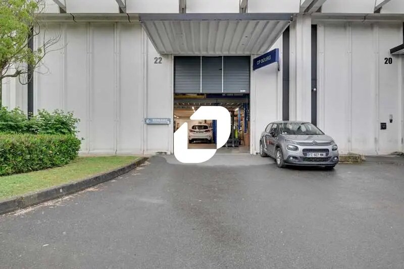 32 Rue De Montlhéry, Rungis à louer Photo de l’immeuble– Image 1 sur 8